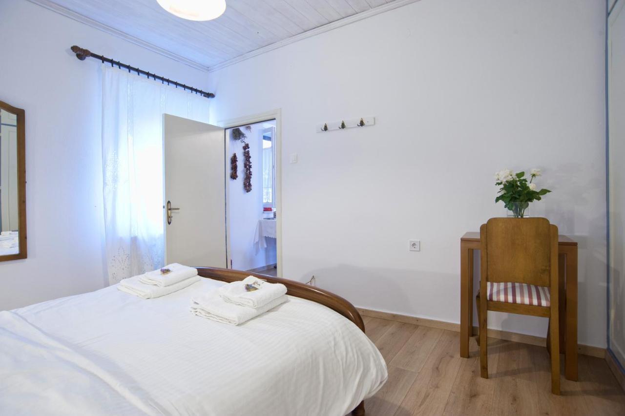 Guesthouse Simou With View 3 Bedrooms Арахова Екстериор снимка