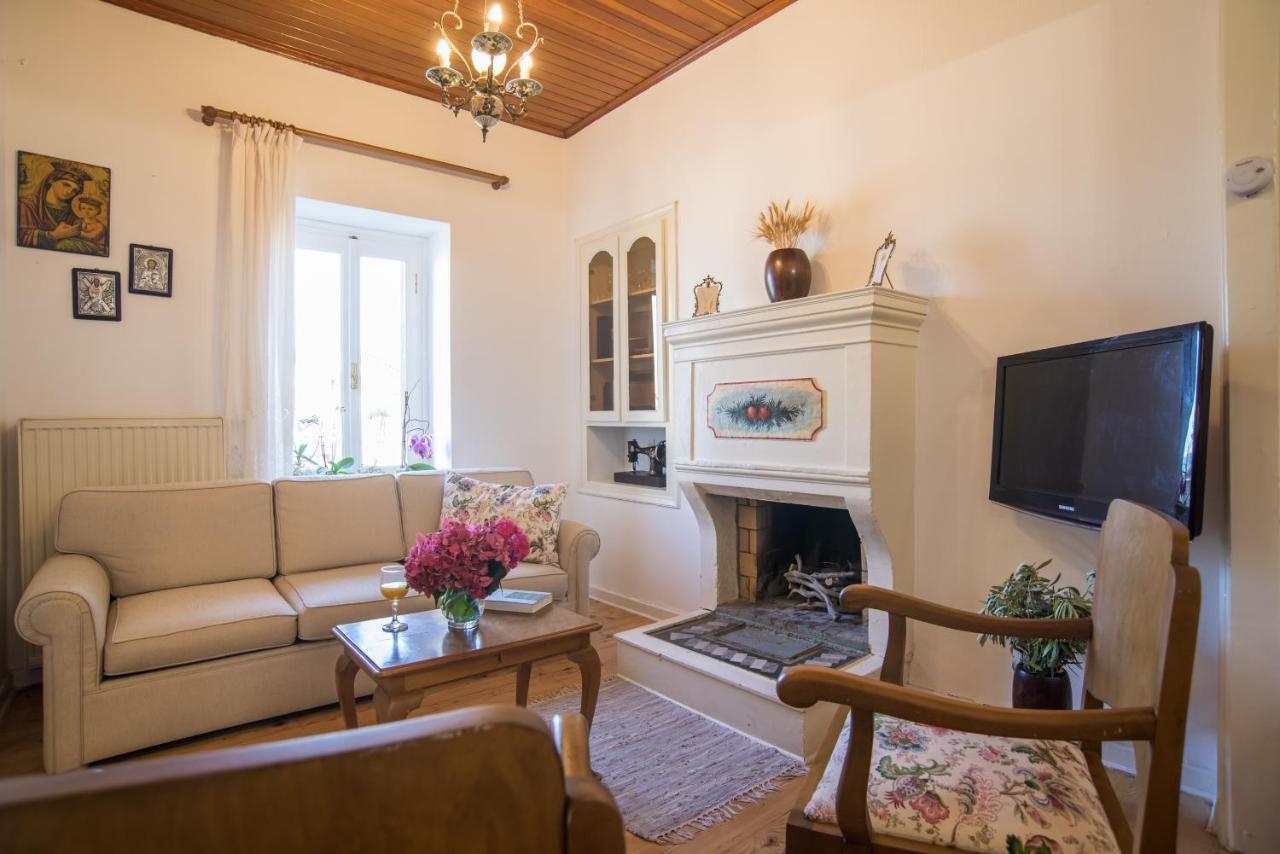 Guesthouse Simou With View 3 Bedrooms Арахова Екстериор снимка