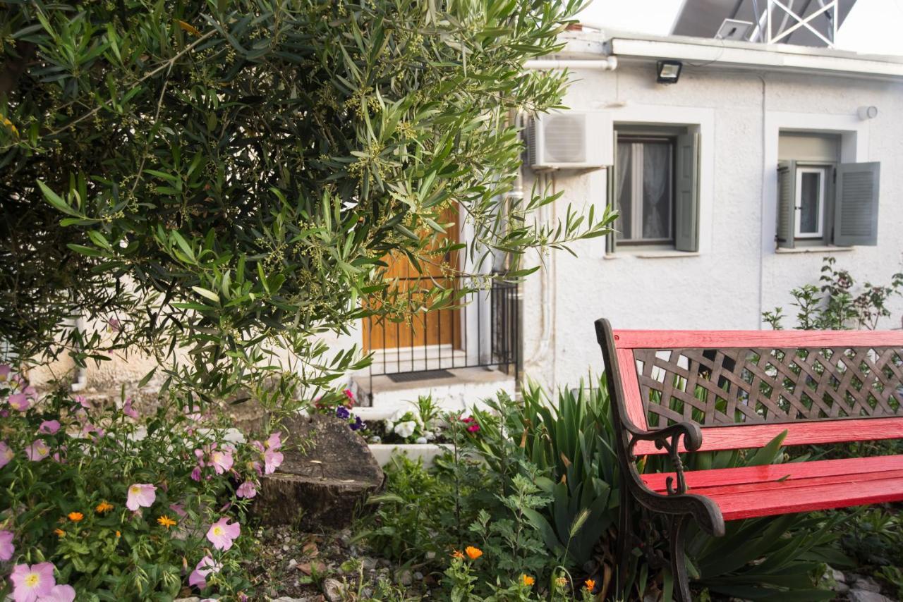 Guesthouse Simou With View 3 Bedrooms Арахова Екстериор снимка